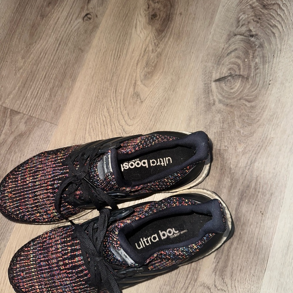 Ultra Boost - Picture 4 of 6